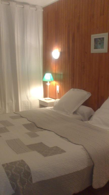 Chez Cecile Hotel Mornas Cameră foto